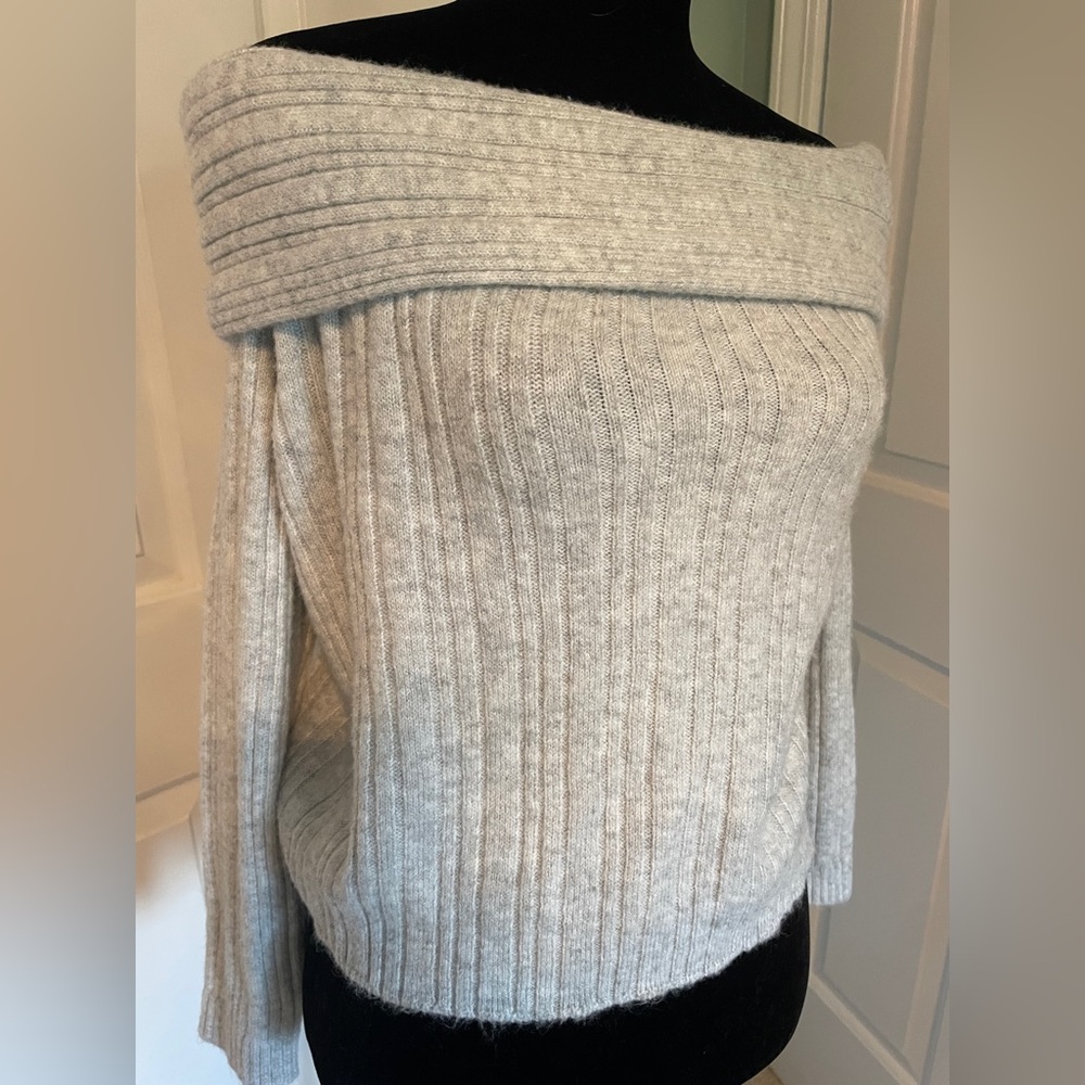 NWT Wild Fable Off the Shoulder Gray Sweater - Large